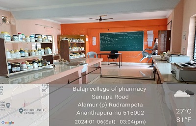 Class Rooms & Laboratories - Balaji Pharmacy